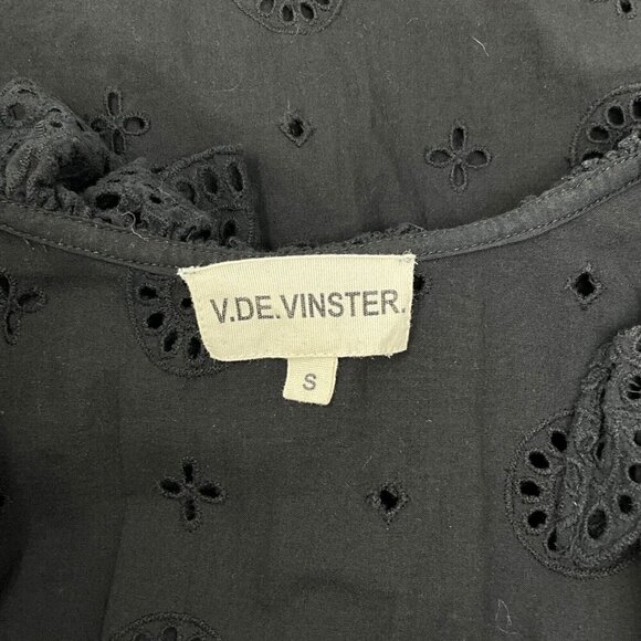 V. De. Vinster Joshua Blouse Black Size S Lace Ruffle V Neck Puff Sleeves - Picture 7 of 9